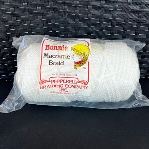 Vintage Bonnie Macrame Braid 6mm 100 yards White Pepperell Craft Cord NOS New!
